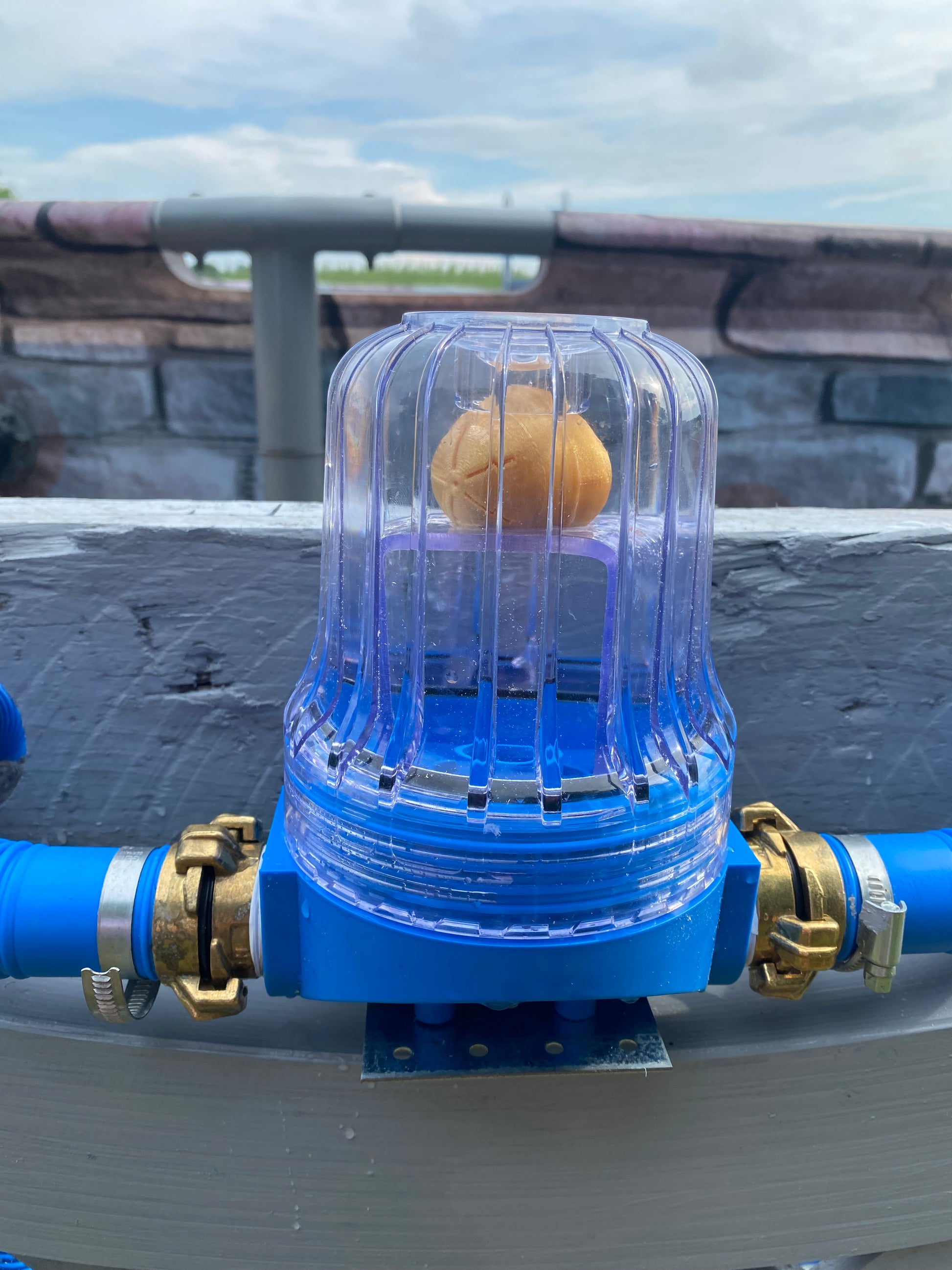 5 K Goldene Quantenkugel